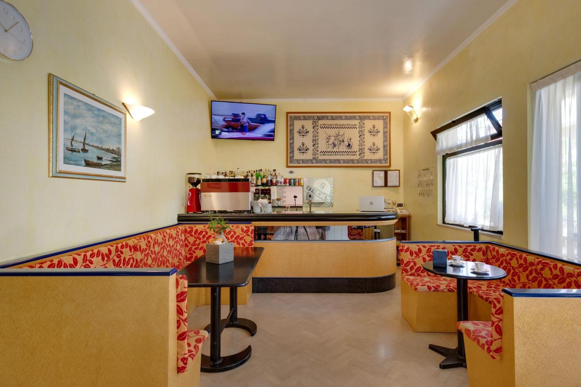 Hotel Numi Rimini Esterno foto