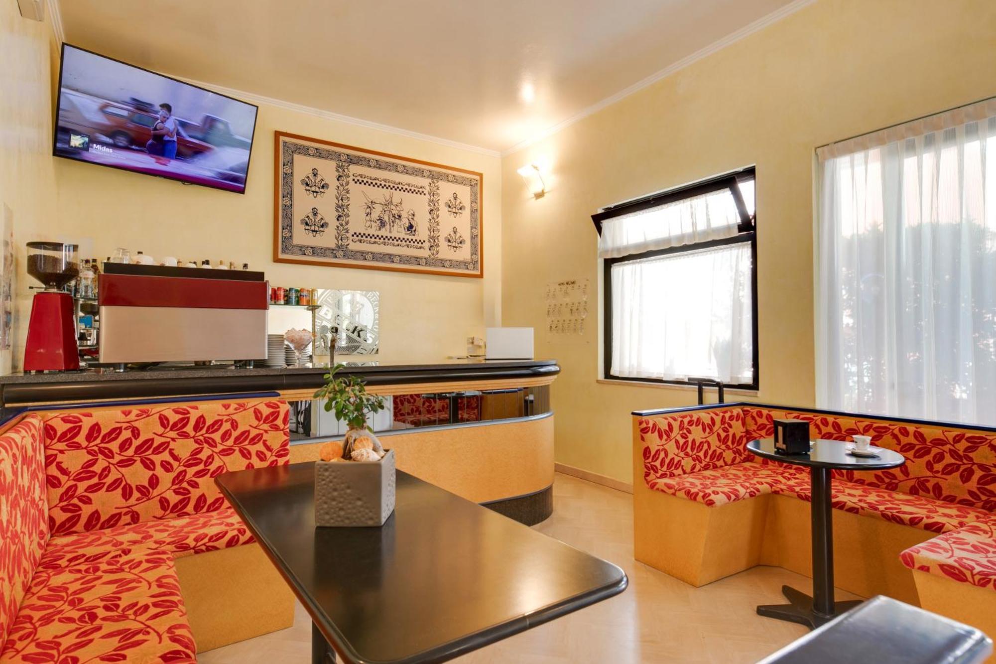 Hotel Numi Rimini Esterno foto